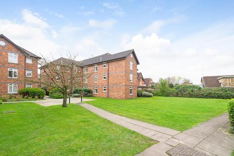 2 bedroom flat for sale, Leithcote Path, London SW16