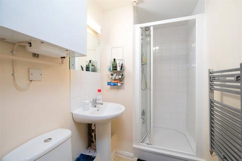 1 bedroom apartment for sale, Wandsworth Road, London, SW8