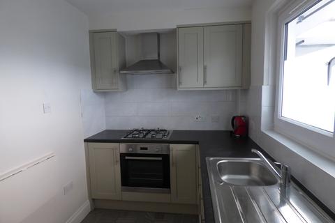 1 bedroom apartment to rent, Llewellyn Street, London SE16