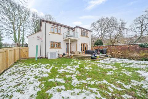 Calverley Lane, Horsforth, LS18