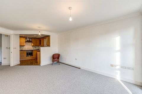 1 bedroom flat for sale, St. Botolphs Road, Worthing, West Sussex, BN11