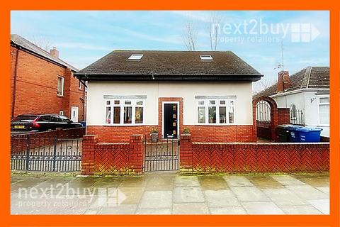 5 bedroom detached house for sale, Rowantree Road, Newcastle Upon Tyne