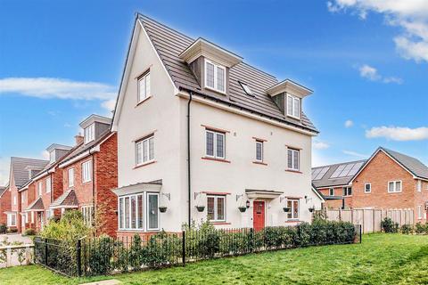 4 bedroom detached house for sale, Oriel Meadows, Evesham WR11