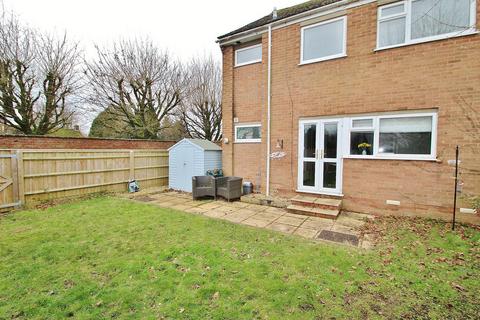 1 Fox Close, Hailey, Witney, OX29 9XL