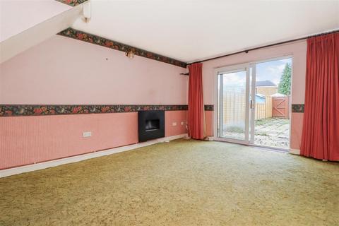 2 bedroom terraced house for sale, Buchans Lawn, Crawley