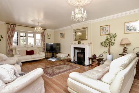 5 Chedington, Shoeburyness, Southend-on-sea, SS3 8UR