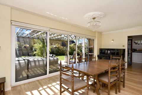 5 Chedington, Shoeburyness, Southend-on-sea, SS3 8UR