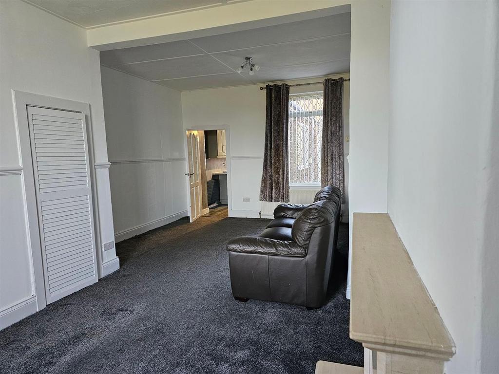 Lounge - 578144934.jpg