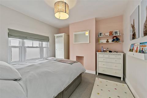 5 Manor Grove, Richmond, TW9 4QE