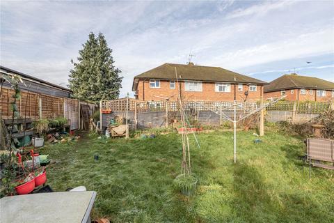 2 bedroom maisonette for sale, Manor Drive, New Haw, Addlestone, Surrey, KT15