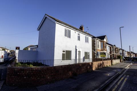 3 bedroom house to rent, Columbia Road, Bournemouth,