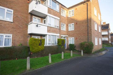 2 bedroom flat for sale, Pinner Road, Northwood HA6