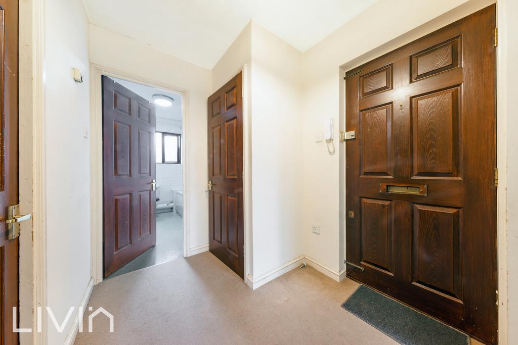 Chartwell close, 6 87