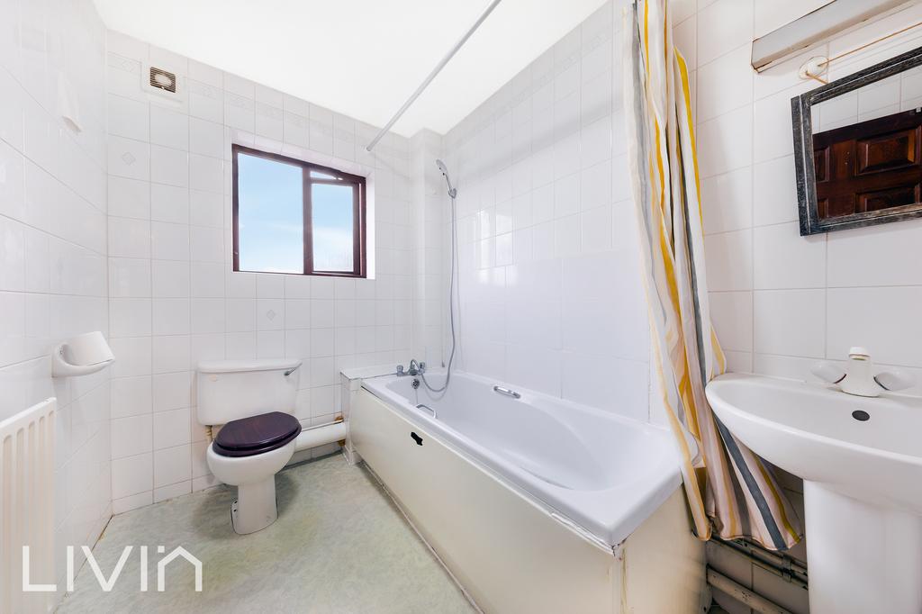 Chartwell close, 6 9