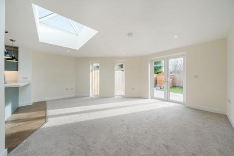 3 bedroom detached bungalow for sale, Elm Close, Yatton, BS49