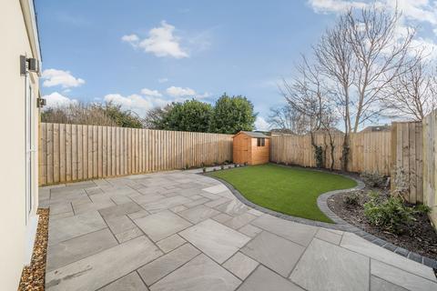 27 Elm Close, Yatton, Bristol, BS49 4EL