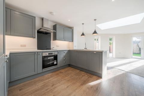 27 Elm Close, Yatton, Bristol, BS49 4EL