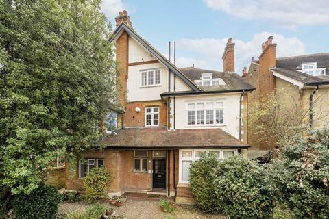 undefined, Briar Walk, London SW15