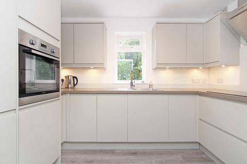 undefined, Briar Walk, London SW15