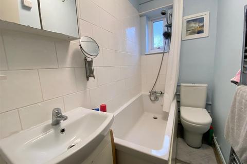 1 bedroom flat to rent, Bancroft Road, Bexhill On Sea