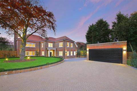 5 bedroom detached house for sale, Hayden Close, Arkley, Barnet, Hertfordshire, EN5