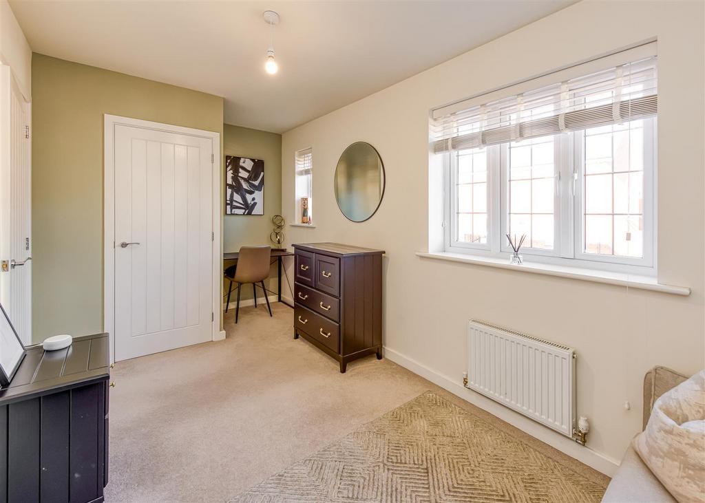 3 Clover Drive-Bedroom 2.jpg