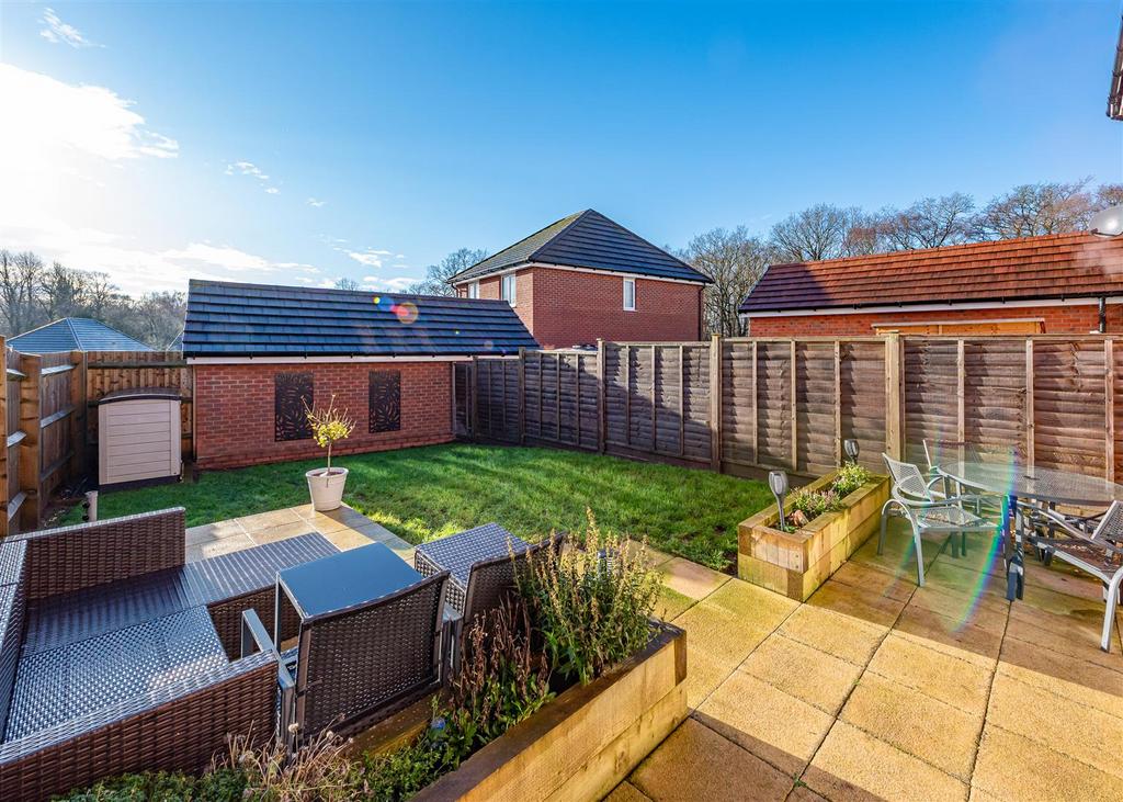 3 Clover Drive-External.jpg