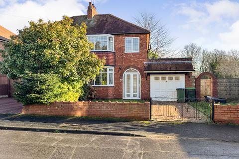 3 bedroom semi-detached house for sale, 18 Bankfield Road, Tipton, DY4 0EY