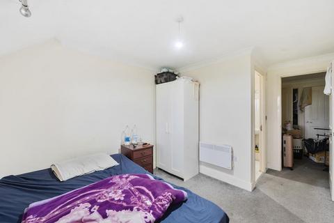 2 bedroom flat for sale, Slough,  Berkshire,  SL3