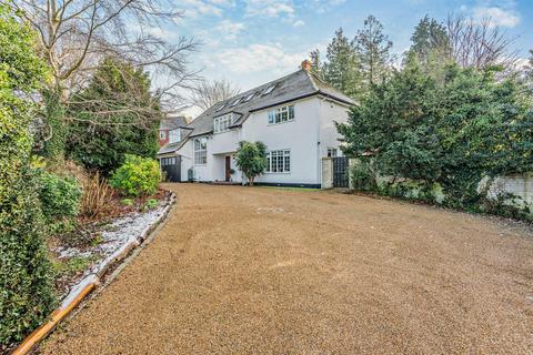 5 bedroom detached house for sale, Heathfield Road, Penenden Heath, Maidstone