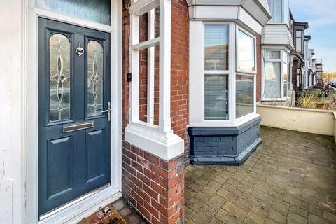 2 bedroom ground floor flat for sale, Ashley Road, West Harton, South Shields, Tyne and Wear, NE34 0PD