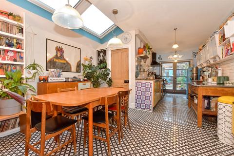 4 bedroom terraced house for sale, Canterbury Road, Whitstable, Kent