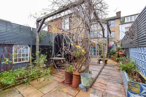 4 bedroom terraced house for sale, Canterbury Road, Whitstable, Kent