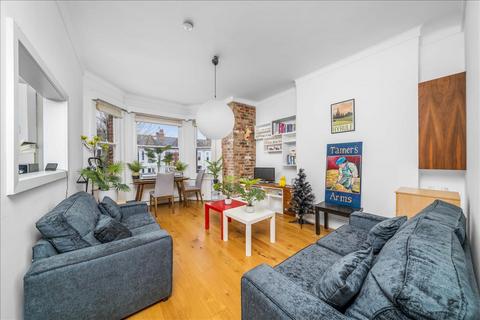 1 bedroom flat for sale, Winchester Avenue , London, NW6