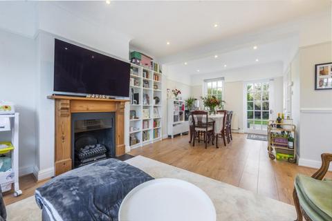 undefined, Erskine Hill, Hampstead Garden Suburb, NW11