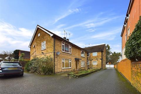 Studio for sale, Ickenham Road, Ruislip HA4