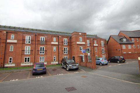 2 bedroom flat to rent, Trevore Drive, Standish