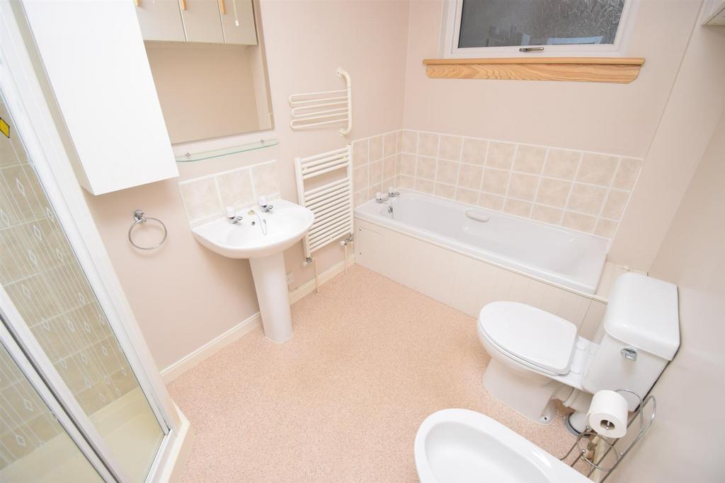 BATHROOM (2)-2.jpg
