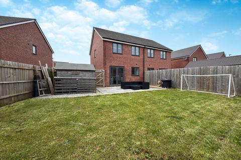 8 Flay Field, Tithebarn, Exeter, EX1 3YA