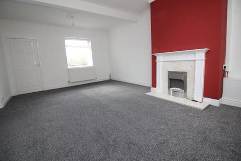 3 bedroom terraced house to rent, Belle Green Lane, Higher Ince