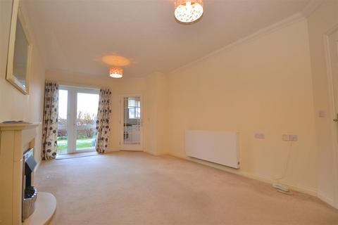 1 bedroom apartment for sale, Wessex Road, Dorchester