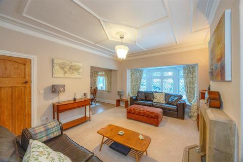 216 Abbey Lane, Sheffield, S8 0BU