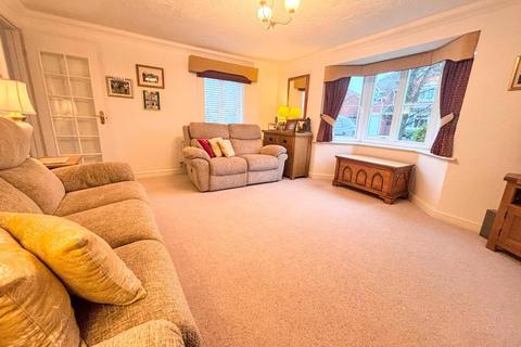 6 Blanchard Close, Wootton, Northampton, NN4 6RA
