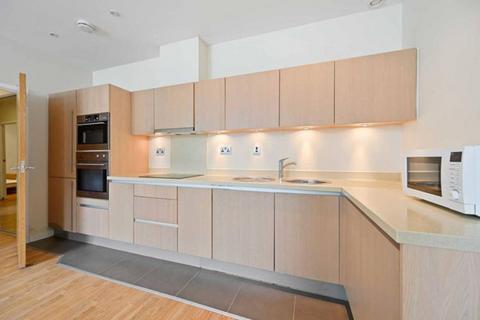 2 bedroom flat for sale, Bromyard House, Acton, London, W3