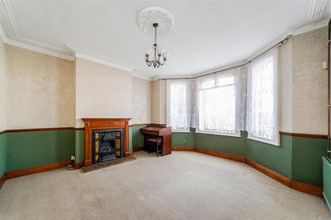 4 bedroom detached house for sale, Hall Lane, London E4