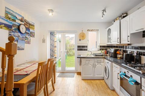 2 bedroom house for sale, Morehall Close, York