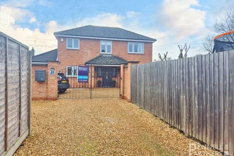 4 bedroom detached house for sale, London Street, Peterborough PE7