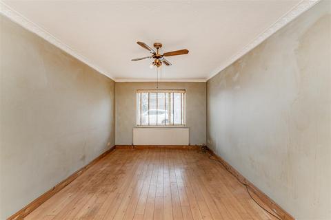 73 Tysoe Avenue, Enfield, EN3 6DZ