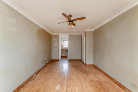73 Tysoe Avenue, Enfield, EN3 6DZ