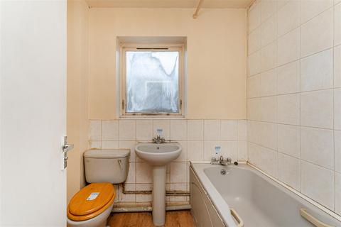 73 Tysoe Avenue, Enfield, EN3 6DZ